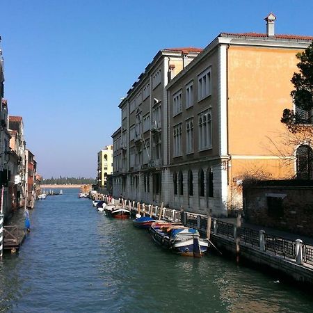 La Gondola - Beautiful Canal View Venice Exterior photo