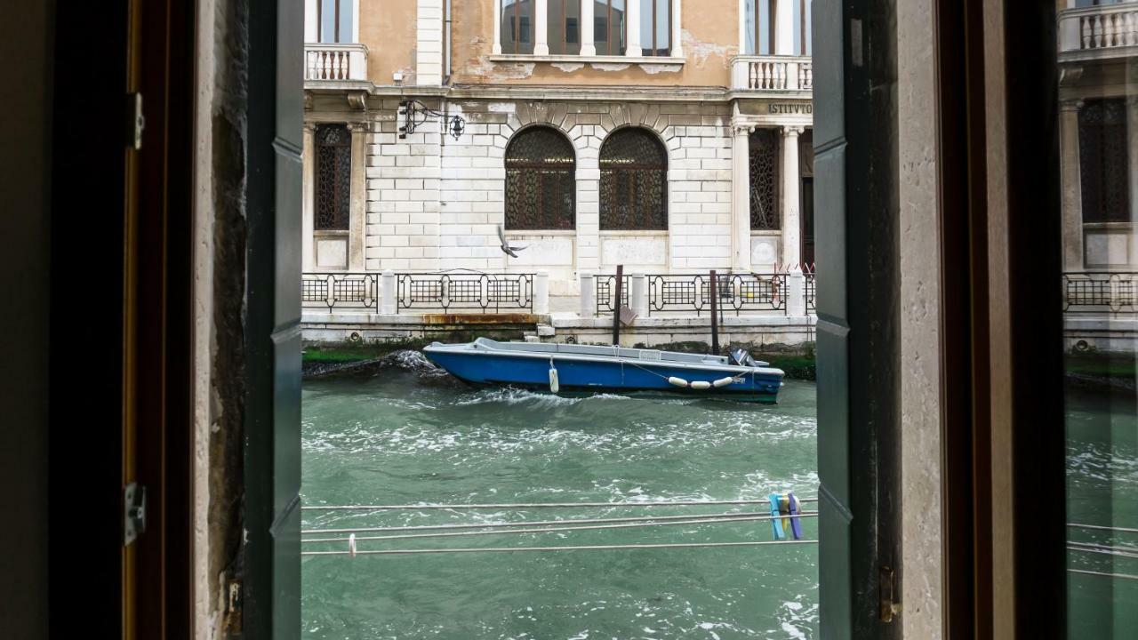 La Gondola - Beautiful Canal View Venice Exterior photo
